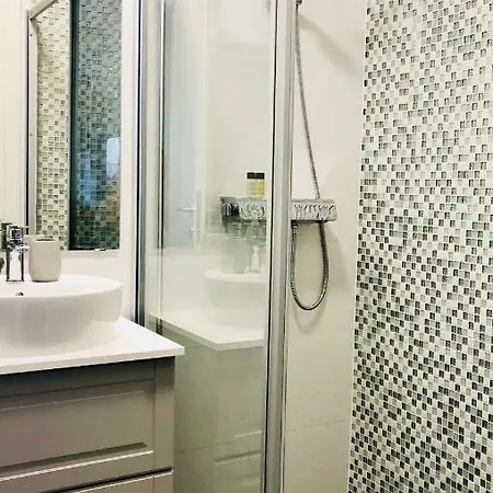 Apartment Right Place****cozy And Completely New *